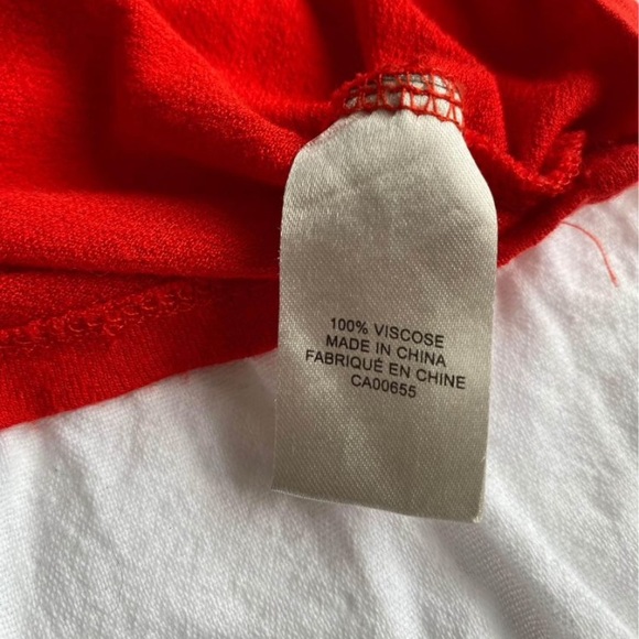 RW & Co. tomato red batwing sleeve jersey top. Sleeves 3/4 length 100% viscose S - Picture 9 of 10